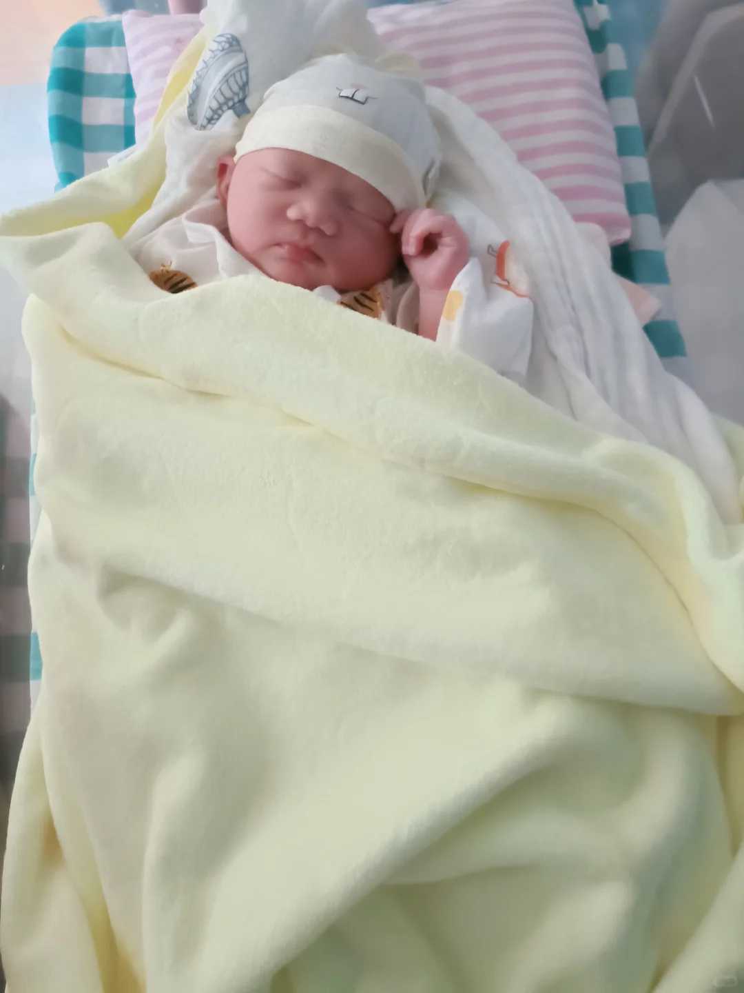 找代生公司+华西试管三代费用大概多少_华西医院第三代试管